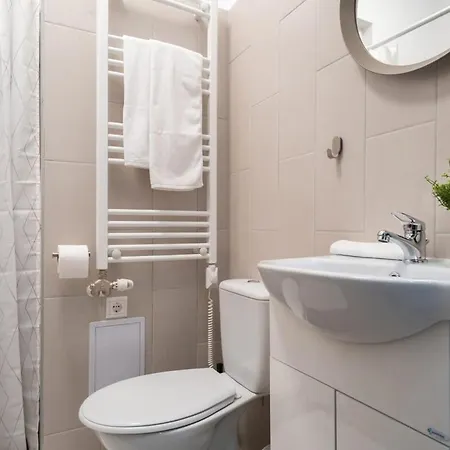 Stylish Apartment Under The Buda Castle Budapest Exterior photo