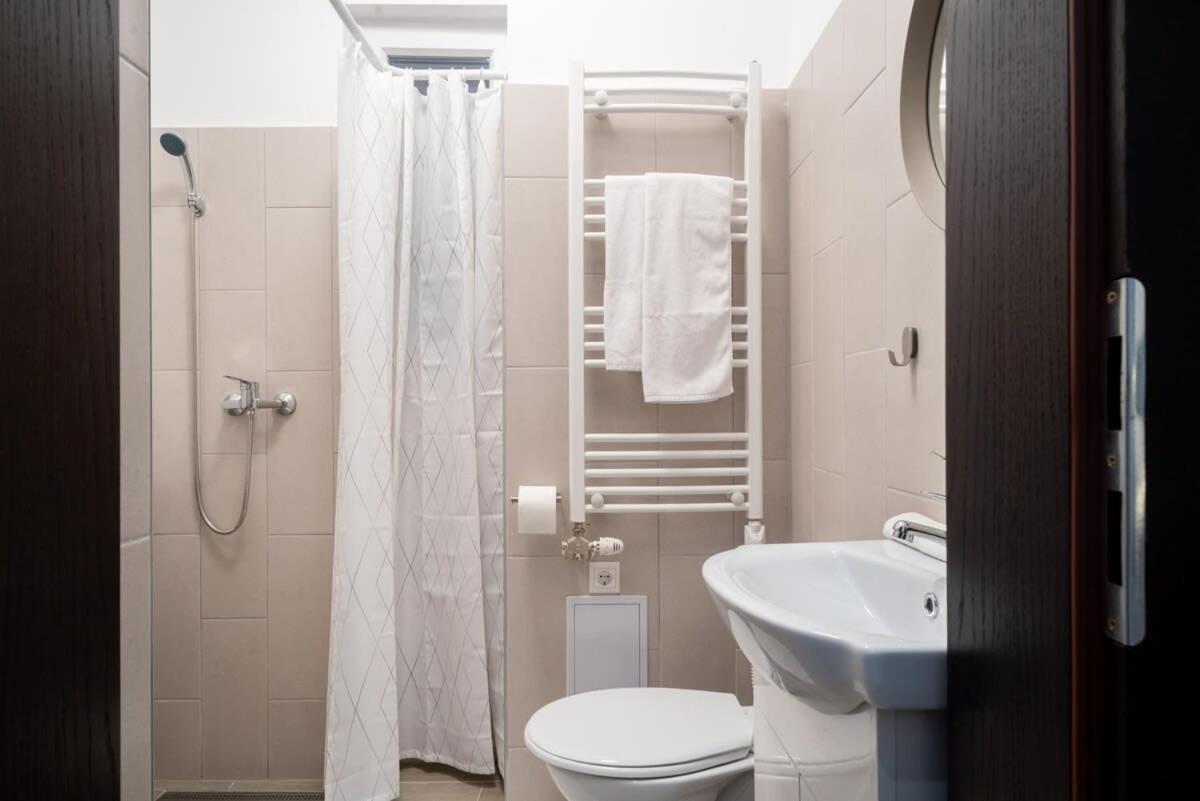 Apartment Stylish Under The Buda Castle Budapest